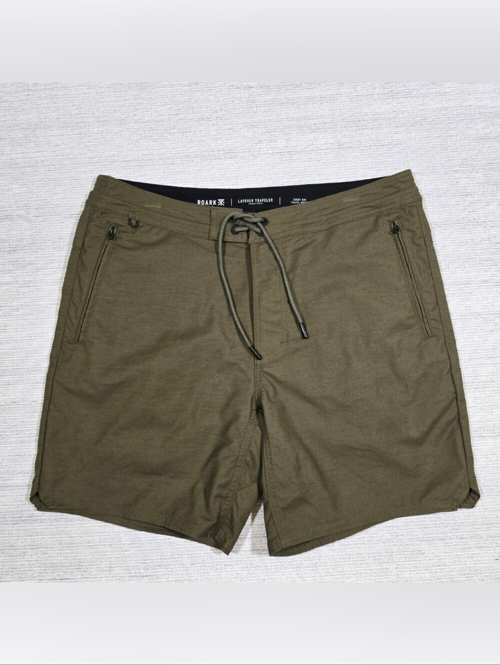 Roark Layover Traveler Shorts 7" Mens 33 Military Green Drawstring Everyday